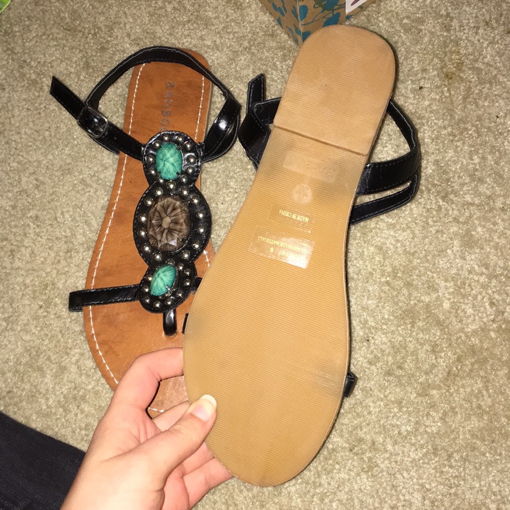 Stone encrusted sandals - Picture 5 of 7